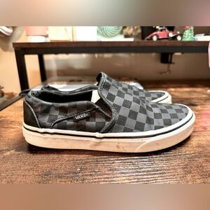 Vans Black and Gray‎ Checkerboard slip on sneakers size 6.5